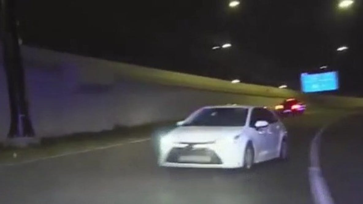 Watch: Trooper stops wrong-way driver with car